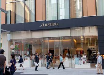 資生堂"魚谷社長がわずか3年で売上1兆"