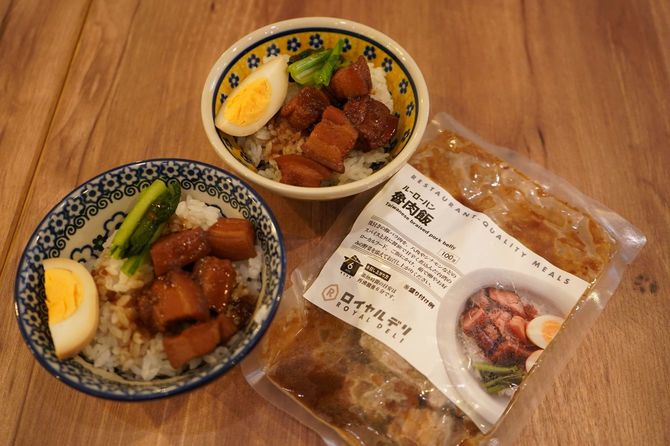 台湾料理「魯肉飯（ルーローハン）」の調理例