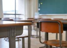 なぜ学校は「体罰する教師」をかばうのか