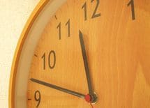 時計をチラチラ見て仕事する人は「まだまだ」の人