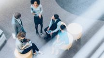 なぜ英語を話せる人には説得力があるのか