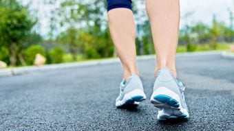 高齢者は1万歩でなくてもいい…84歳の今も毎日1万歩を歩く現役女性医師が勧める｢無理なく続けられる歩数｣