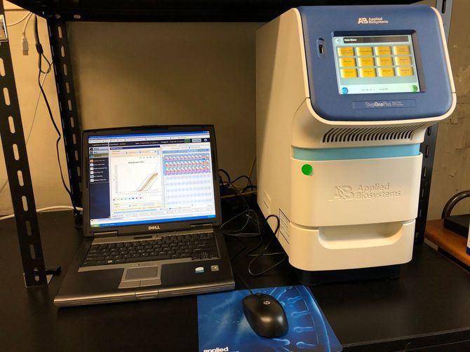 PCR検査をする機材