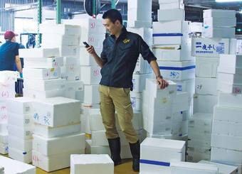 鮮魚のアマゾンに！ 元銀行マンの七転八起【1】　－対談：八面六臂社長 松田雅也×田原総一朗