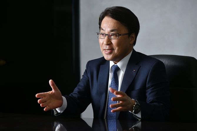 松山一雄氏