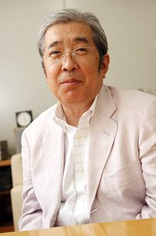 <strong>安森健●やすもり・たけし/ロフト取締役相談役</strong><br>1944年生まれ。学習院大学経済学部卒業後、西武百貨店入社。商品部趣味雑貨部長、筑波店店長、外商事業部長などを経て、95年、商品部ロフト事業プロジェクト部長に就任。96年、ロフト代表取締役就任。2008年より現職。