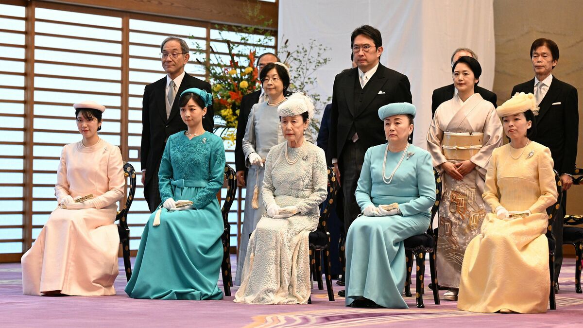 彬子 女王 結婚