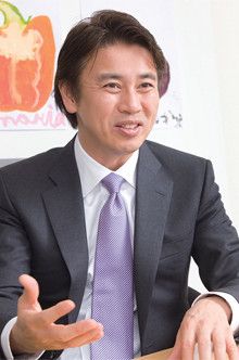 <strong>リアルディア社長 前刀禎明</strong>●1958年、愛知県生まれ。慶應義塾大学大学院管理工学修士課程修了。ソニーやウォルト・ディズニー、AOLなどを経て、99年ライブドアを創業。同社営業譲渡ののち、2004年に米Appleバイスプレジデント兼アップルコンピュータ代表就任。06年同社退社、08年より現職。http://www.realdear.com/