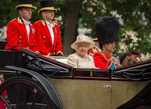 なぜヨーロッパでは女王が続々誕生するか