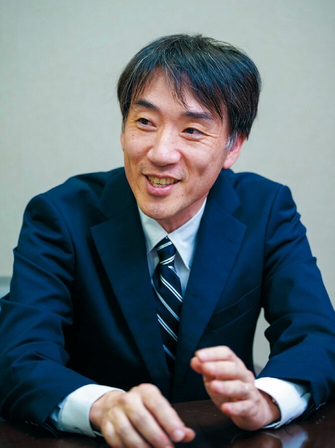 開成中学校 教頭 中﨑 鉄平先生