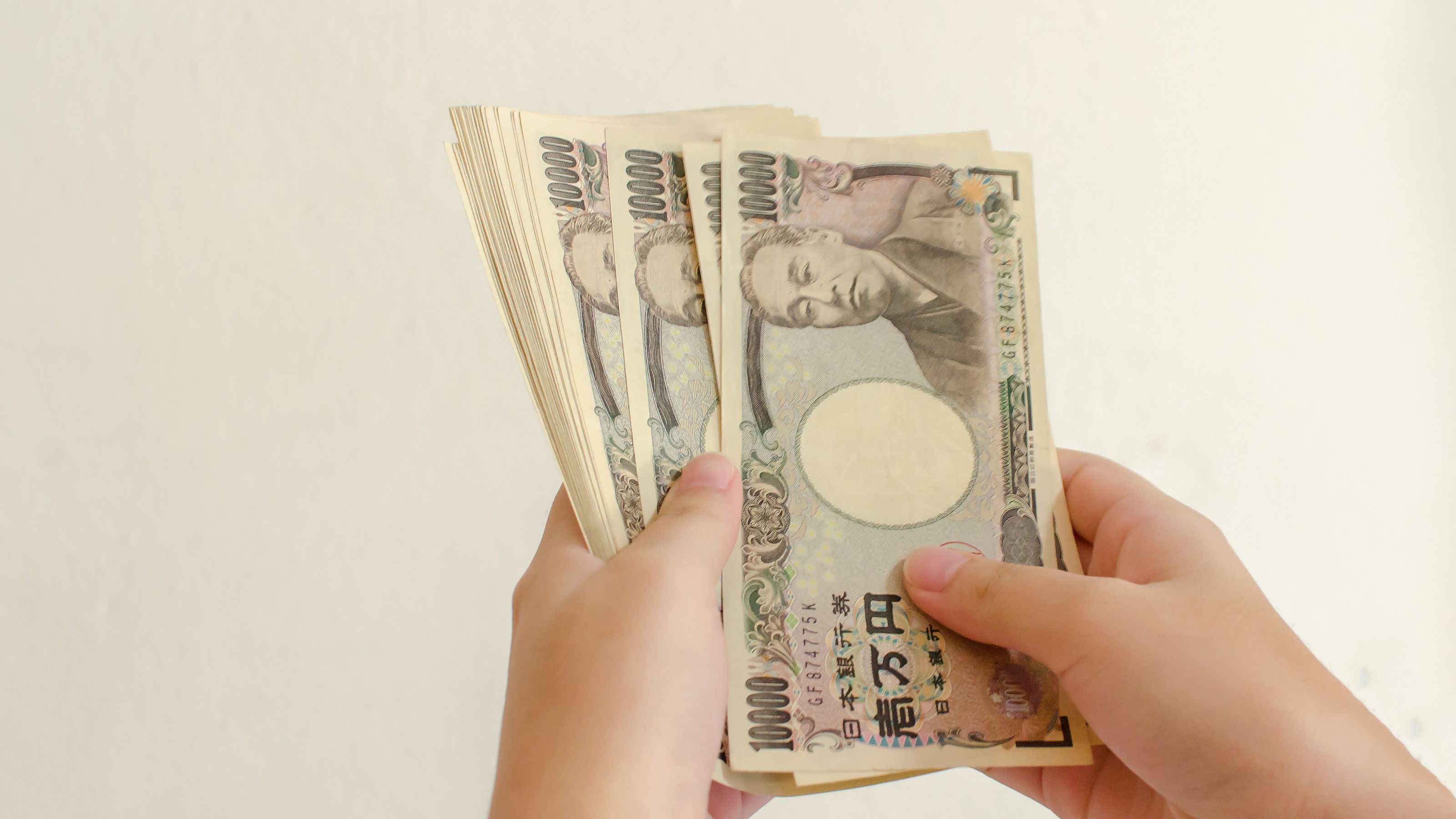 母から絶対もっと引っ張れる 出戻り妹を敵視する00万円もらい済の38歳長女の呆れたスネかじり 親の財産を妹に食いつぶされる前に President Online プレジデントオンライン