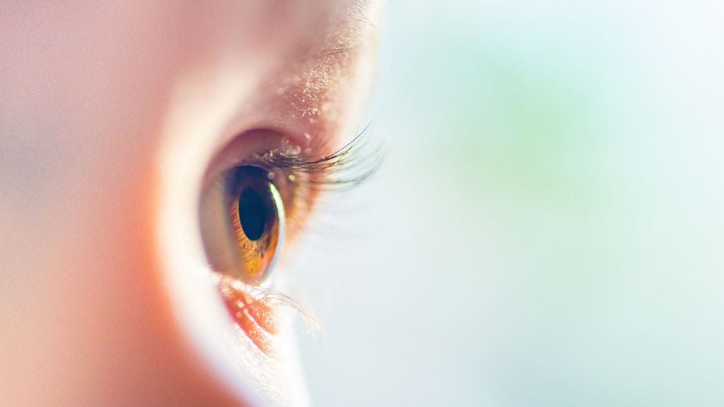 眼科医が警告｢"白目の充血"は失明につながるサインかもしれない｣ 痛み､かすみ､まぶしさを感じるか