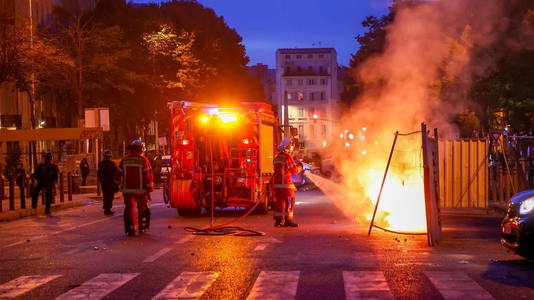 日本人には出せない不満が大爆発する…豊かな国で暴動を起こすフランス国民の｢激しい怒り｣の正体