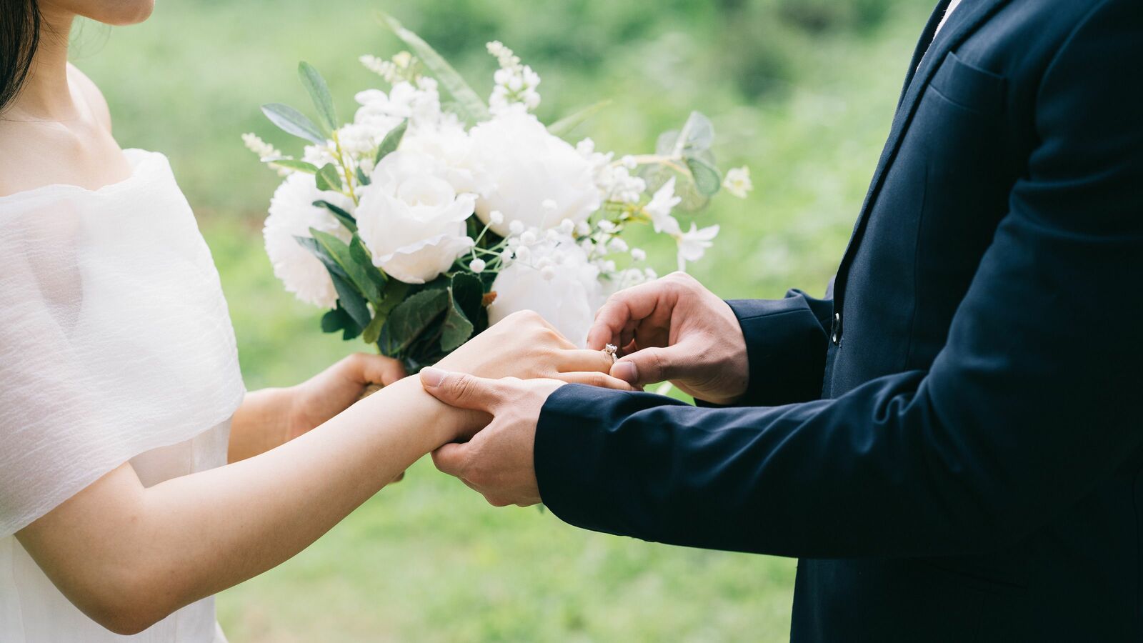 ｢結婚を考えない恋愛｣はダメなものなのか…非婚非出産の私が｢結婚主義社会｣に感じる居心地の悪さ ゴールが結婚ではない愛の形もある