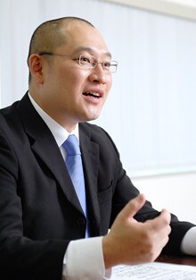 仮説を立て、二度顧客を絞る“ツーステップ・ターゲティング”が有効!<br>
<strong>カーナープロダクト社長 横田雅俊</strong>●長野県生まれ。外資系ISO審査機関営業職を経て、カーナープロダクト設立。