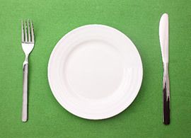 「朝食を抜くと健康に悪い」のは本当か？