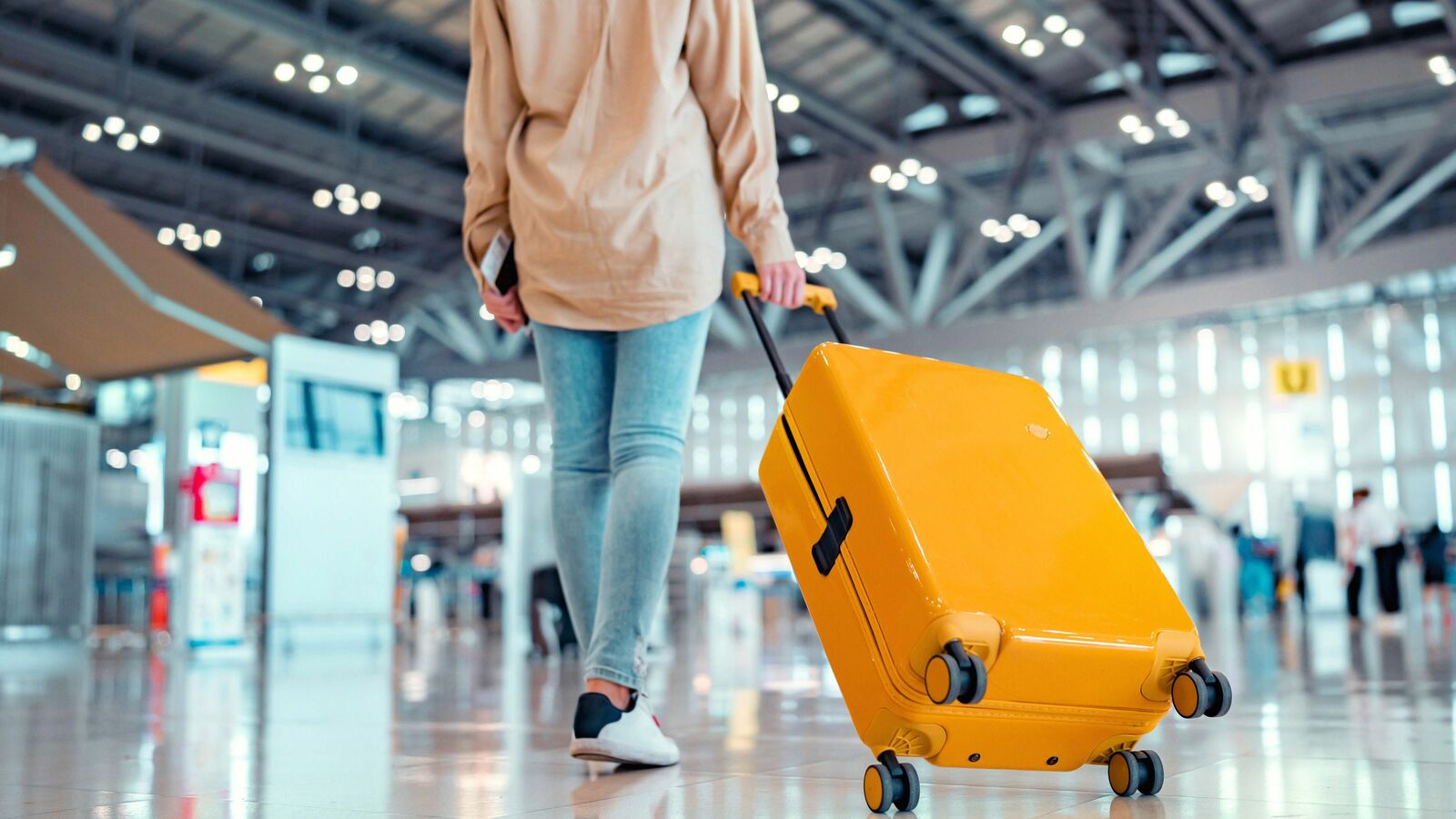 休職中の旅行は主治医の許可があればOK､ただし…産業医が休職者に伝えている｢やってはいけない3つのこと｣ もし同僚から心配するLINEが来たら…