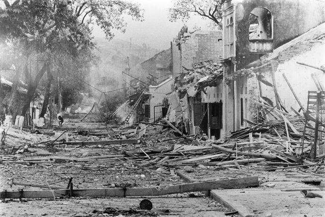 中越戦争・中国軍に破壊されたカオ・バンの通り