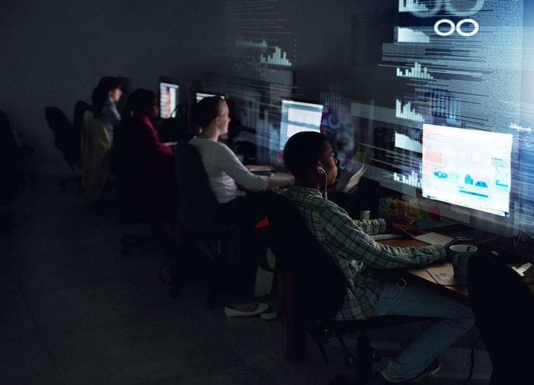 中の人が暴露"出会い系ビジネス"のウラ側 GPS連動で｢いま○○｣とウソをつく