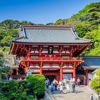 鎌倉幕府の成立は1192年ではなく1185年｣は真っ赤なウソ…いまの