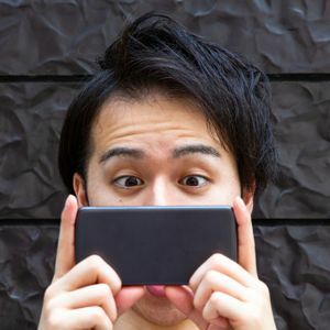 バイトテロで まさか炎上 と本人が驚く訳 仲間内の動画 が炎上投稿に化ける president online プレジデントオンライン