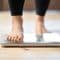腰と膝が痛い60代女性が｢75kg→70kg｣に…医師が｢1日10分で良いので続けて｣と勧めた運動とNGにした飲み物