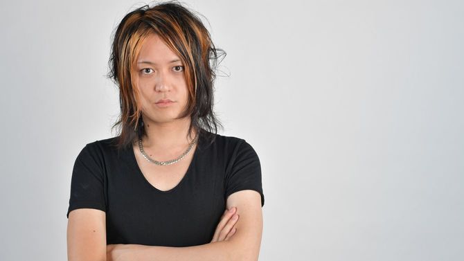 文筆家・古谷経衡氏。「『スタバでMacを広げる人』は経済拡大の無くなった時代に提唱されたまやかしの労働価値観への従者たちだ」