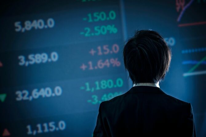 ビジネスマンのバックビュー