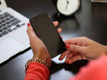 携帯が原因？ ファントム・バイブレーション症候群を知っていますか