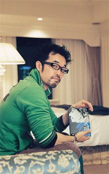 <strong>作家 和田 竜</strong>●1969年12月、大阪府生まれ。早稲田大学政治経済学部卒。2003年、映画脚本「忍ぶの城」で第29回城戸賞を受賞。07年、同作を小説化した『のぼうの城』で作家デビュー、直木賞候補となる。08年、小説第二作「忍びの国」を発表。