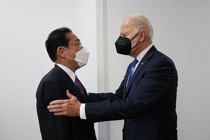 バイデン大統領と岸田総理（写真＝内閣官房内閣広報室／CC-BY-4.0／Wikimedia Commons）
