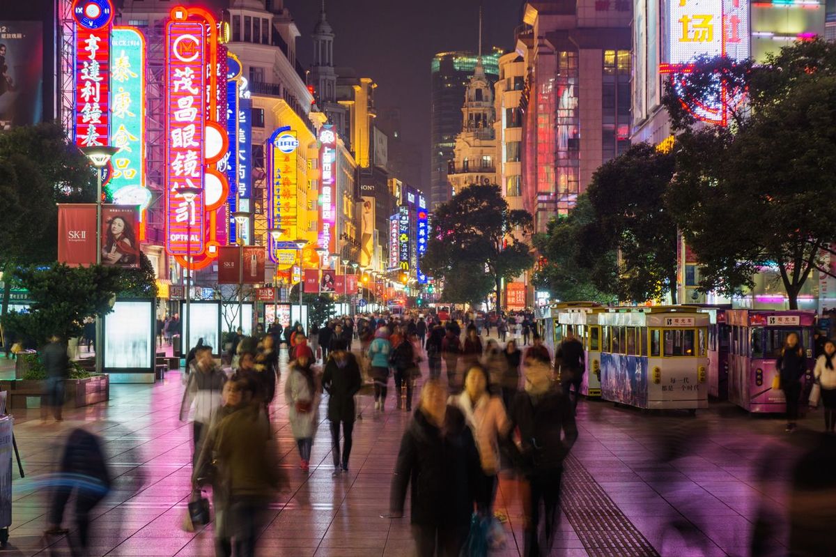 上海の南京路の夜景