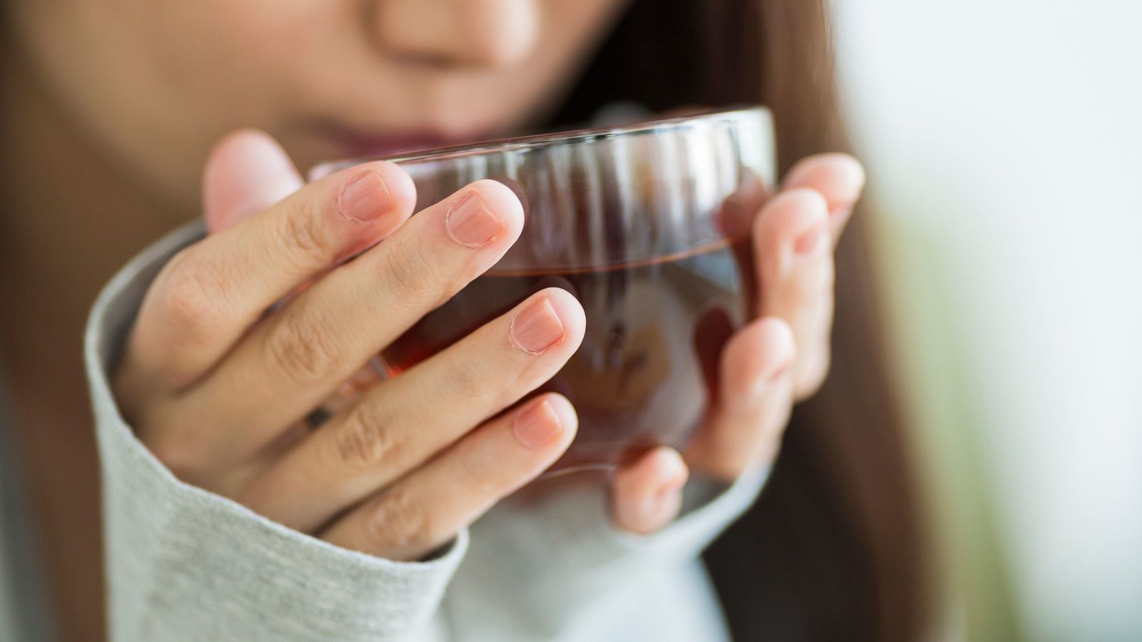 実は薬より怖い｢どっさり､すっきり｣の便秘茶を飲むなら､原材料にコレがないか確認すべし ｢体にやさしそう｣はイメージだけ