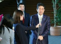 消費税引き上げ“来年10月”は時期が悪い