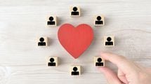 ｢人と群れずにいられるか｣ストレスのない人間関係を長く続けるために必要なたった一つのこと