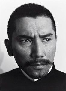 <strong>本木雅弘</strong>●1965年生まれ。俳優。代表作に「シコふんじゃった。」「双生児」「徳川慶喜」などがある。2009年、自らが制作にかかわり主演した「おくりびと」が米国アカデミー賞外国語映画賞を受賞した。