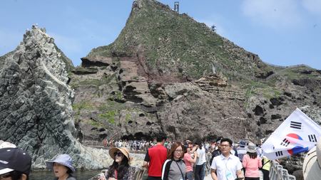 竹島に上陸する自衛隊は撃退する 韓国政府は日本との戦争を覚悟している 竹島を占拠されたままでいいのか President Online プレジデントオンライン