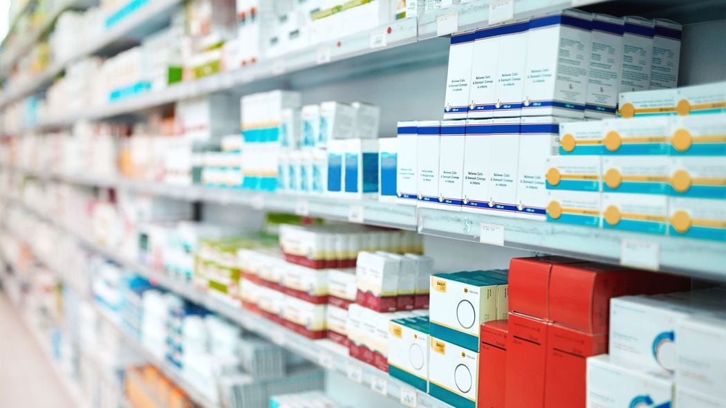 医師｢現場を知っていれば100%論外｣…総選挙の裏で厚労省が暴走｢インフル治療の自己責任化｣という大問題