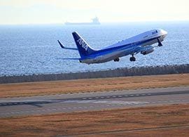 なぜ全日空は客室乗務員を正社員化したのか