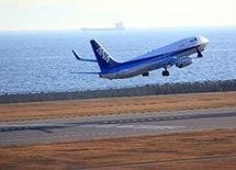 なぜ全日空は客室乗務員を正社員化したのか