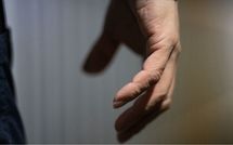 ブリキ缶でのこぎりを作り､自ら革命歌を歌いながら足を切り落とす…拉致被害者・蓮池薫が現地で受けた“凄まじい洗脳教育”の“内情”