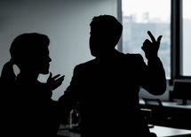 なぜ日本にはカネカ的企業がはびこるのか