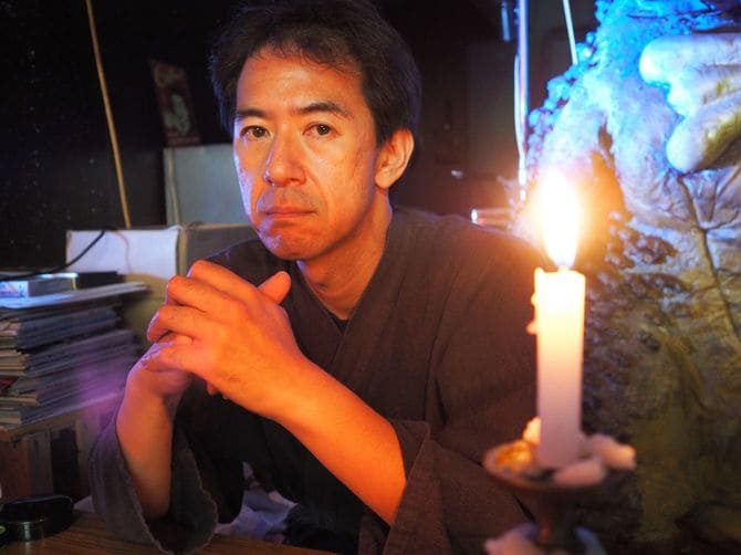 怪談作家の宇津呂鹿太郎さん