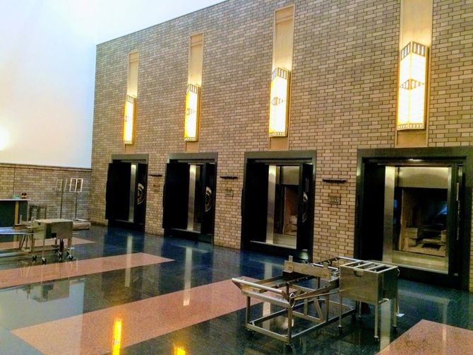 火葬場も朝と夕方は比較的すいている