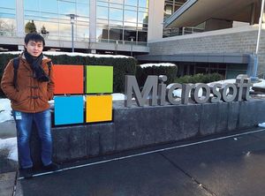 米国、シアトル郊外レドモンドにあるマイクロソフト本社の製品開発チーム勤務に。