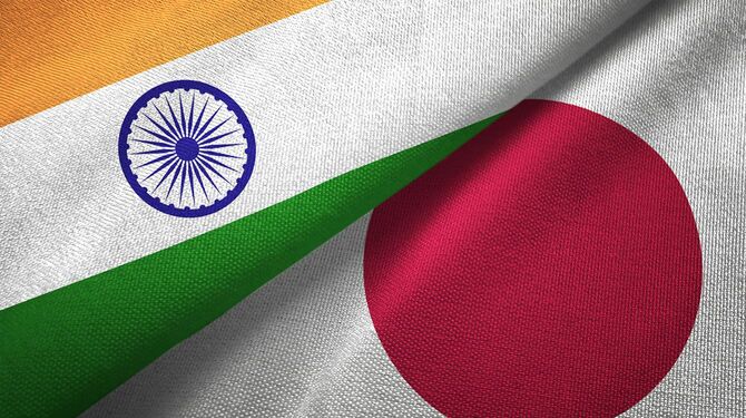 日本とインドの国旗