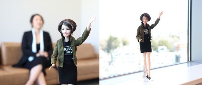 米国のマテル社が製作した、堀江さんをモデルとしたバービー人形。