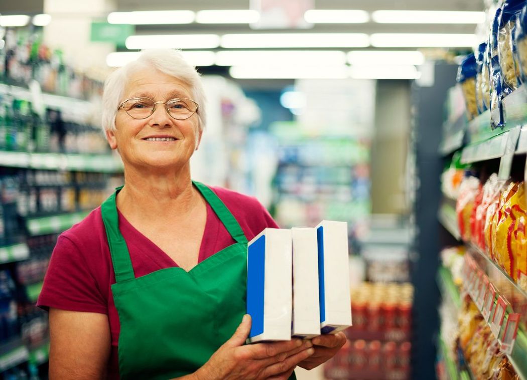 争奪戦"健康で優秀なシニア"が稼げるワケ 商品開発・販売にシニアが不可欠