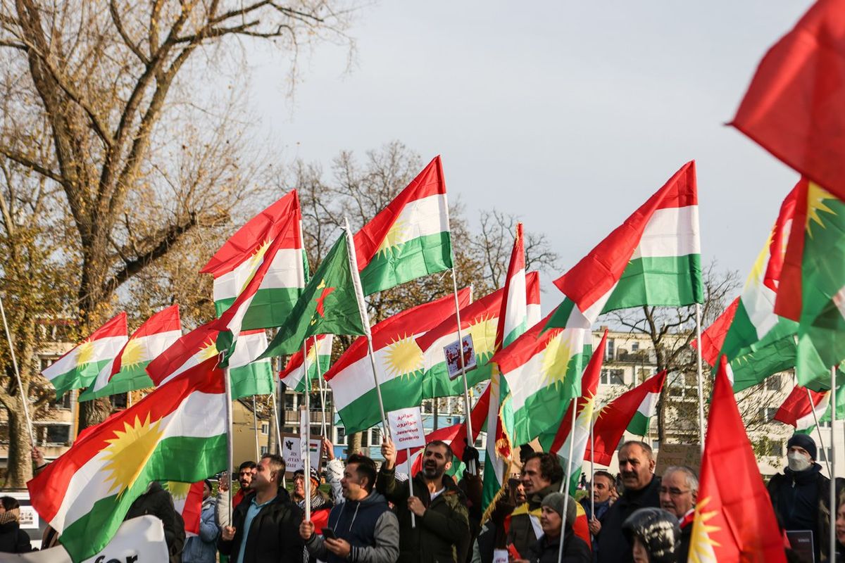 2022年11月にドイツで行われたクルド人移民による政治デモの様子　※文中の事件とは関係がありません
