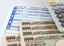 結局、アベノミクスはあなたの給料を上げたのか？